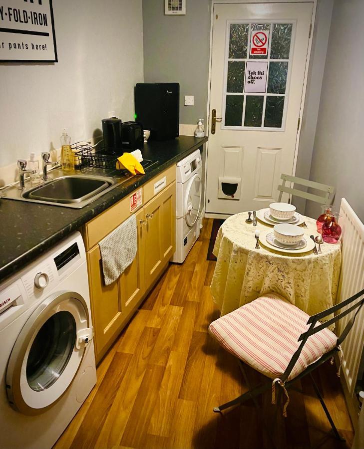 Modern Ground Floor Apartment With Free Parking Very Near Centre Ripon Exterior foto